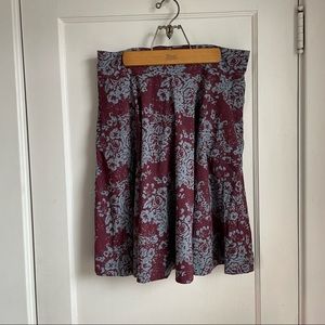 Adorable Effie’s Heart knit circle skirt, blue & maroon. NWOT XL